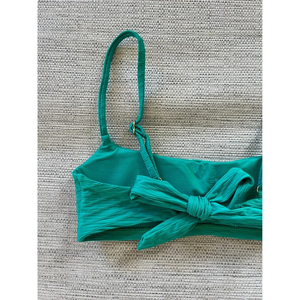 Monday Swimwear Bahamas Top P Jade Green Bikini Top NWT‎ Crinkle Texture